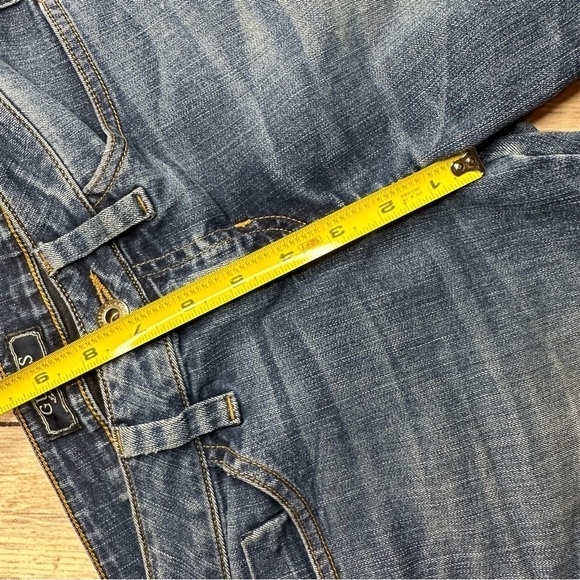 Guess Brittney Skinny Blue Denim Cutoff Jean Shorts Women's Size 27 Long Bermuda - Picture 8 of 12